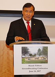 Billy Mills addressed attendees at the Virginia State Capitol.